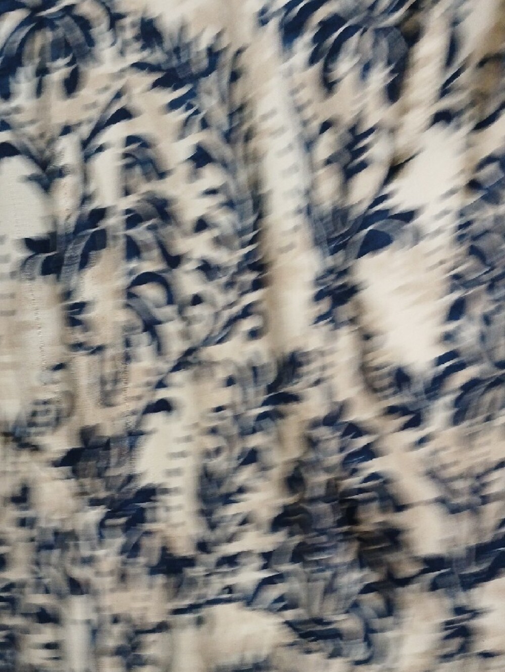 BloomChic Navy and Cream Floral Midi Dress Sz 22-24 - Picture 4 of 6